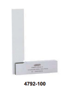 90° Flat Edge Squares With Wide Base - 4792
